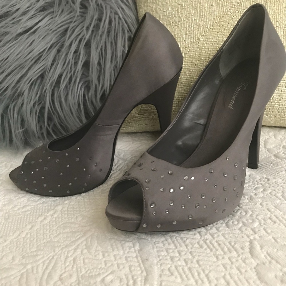 Lulu Townsend Satin Crystal Peep Toe